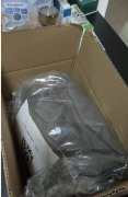 奥迪原厂进口头枕,28一个的价格，一对56包邮。 店面到期 